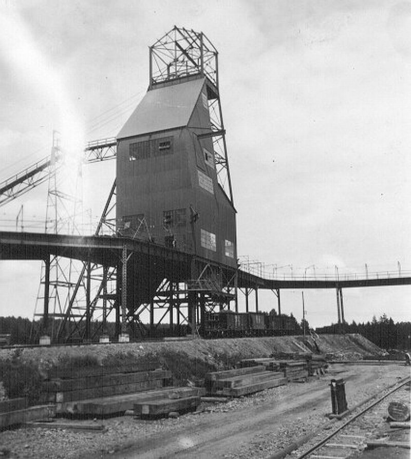 Blueberry
Mine, W of Ishpeming, MI