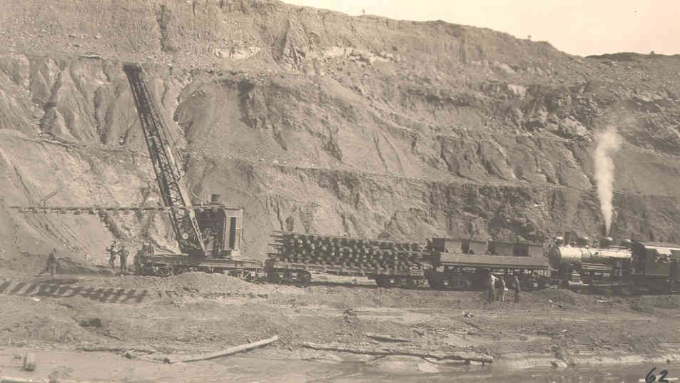Laying panel track