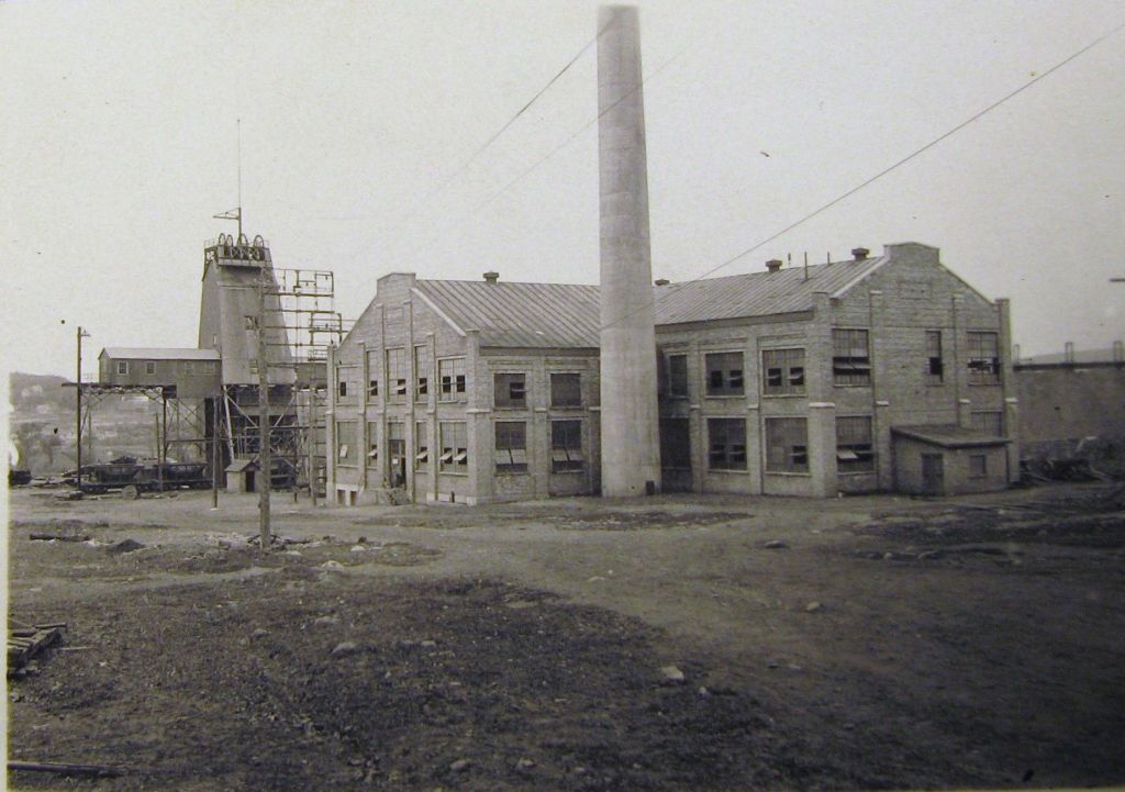 Shaft and Mine buildings
